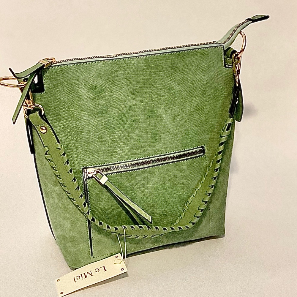 Light teal bag